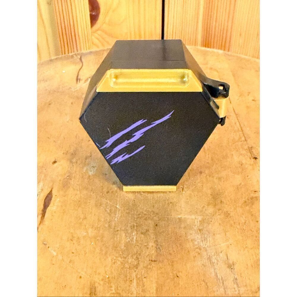 2011 Monster High Dead Tired Clawdeen Room to Howl Playset Mini Fridge Only (734